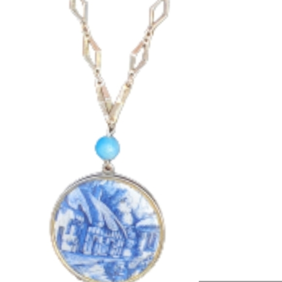 Vintage Delft Locket - Picture 2 of 8